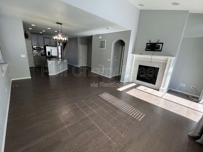 Building Photo - 22472 E Union Cir