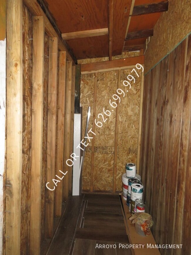 Building Photo - 8424 Grenoble St