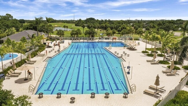 Building Photo - 52 Yacht Club Dr