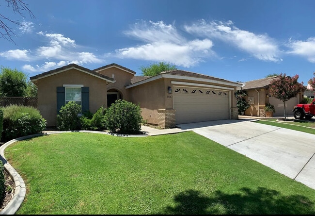 Primary Photo - 11926 Privet Pl