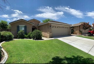 Building Photo - 11926 Privet Pl