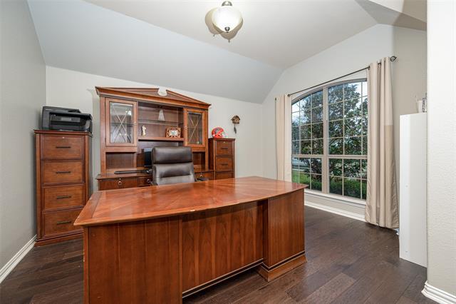Building Photo - 360 Falstaff Dr