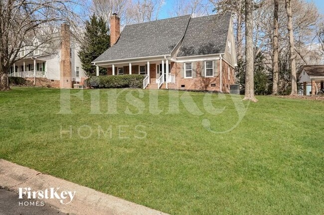 Building Photo - 6831 Van De Rohe Dr