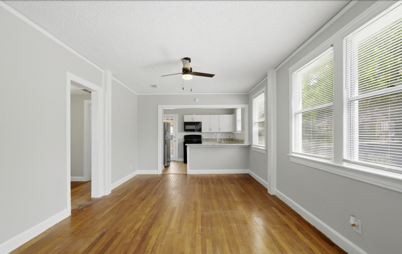 Building Photo - 6716 Perry St