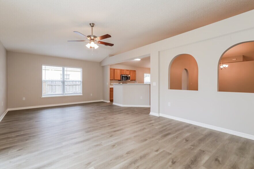 Building Photo - 1812 Norseman Ct