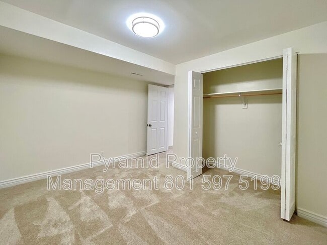 Building Photo - 8298 Harrison Cir