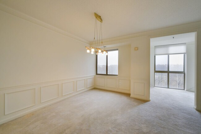 Building Photo - One of the Largest 2BR + Den Residences in Leisure World | Sunroom & Sauna