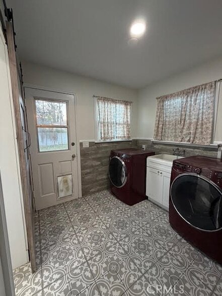 Building Photo - 291 Piedmont Ave