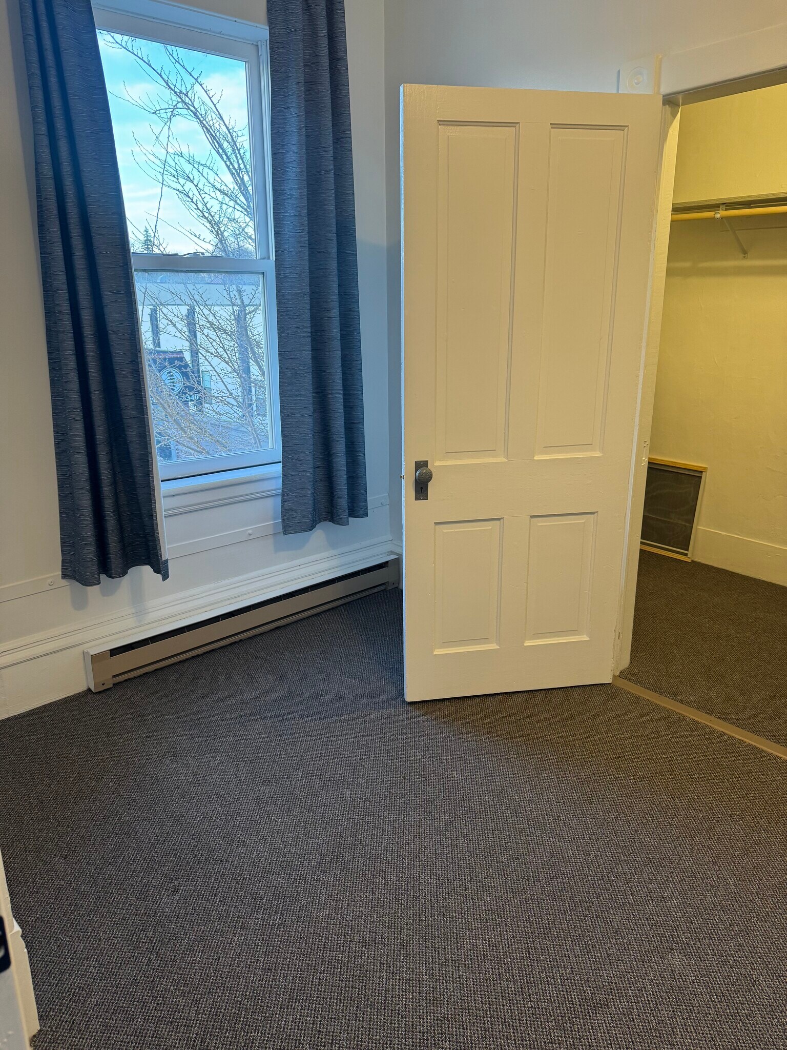 Building Photo - 119 Bridge Ave E