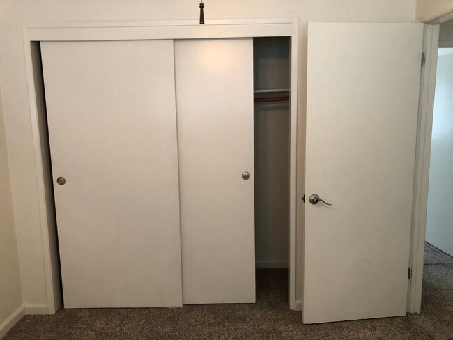 Building Photo - Beautiful Condo for Rent