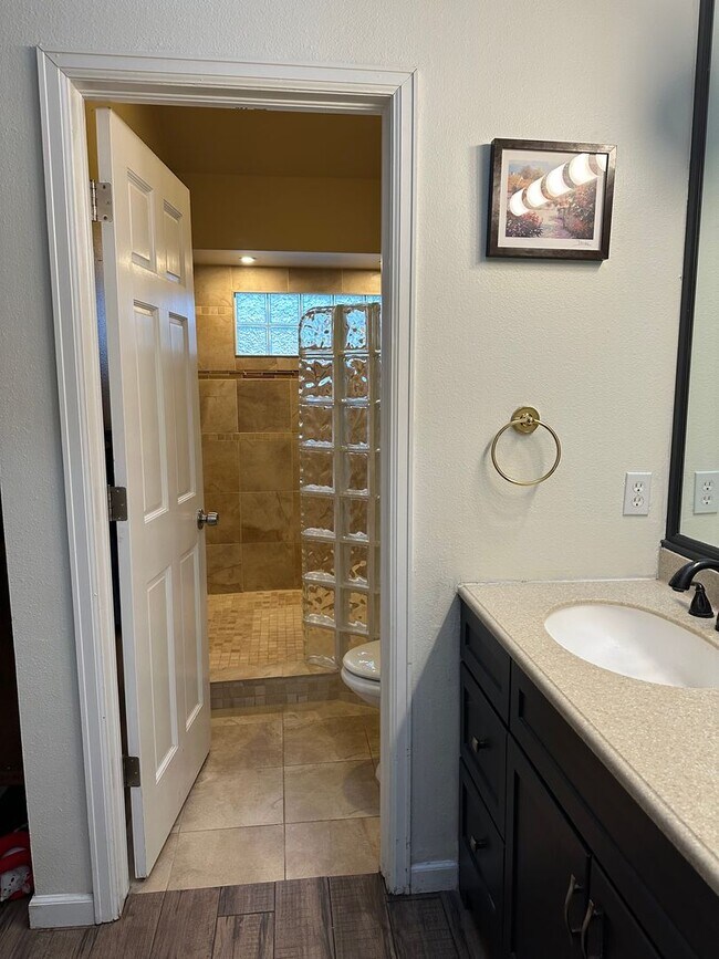 Building Photo - February 2026 SFH in Valley Traditions Littleton CO!