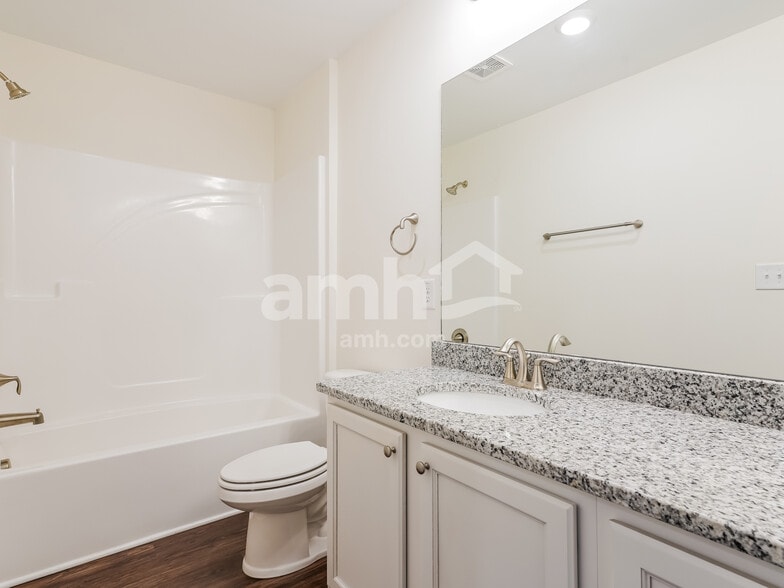 Building Photo - 4817 Chutney Dr