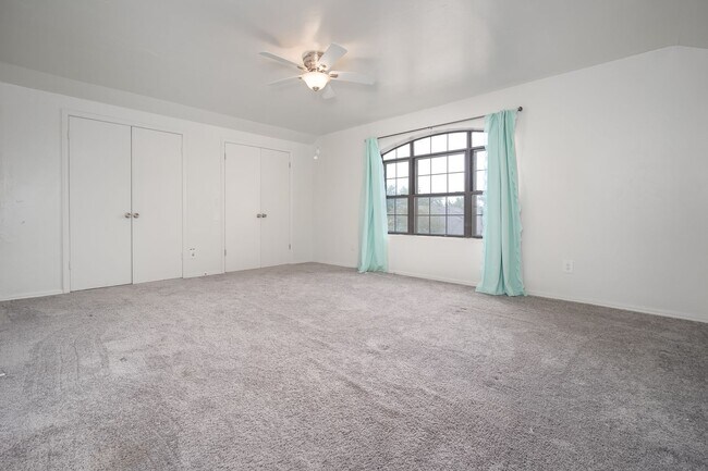 Building Photo - 1129 NW 176th St