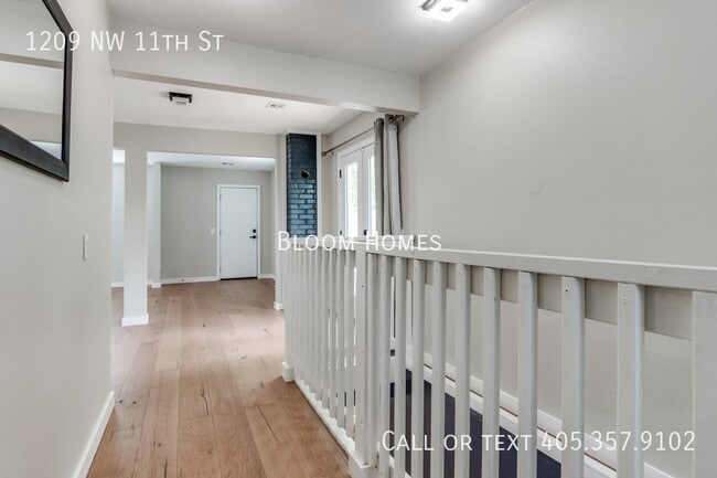 Building Photo - 1209 NW 11th St