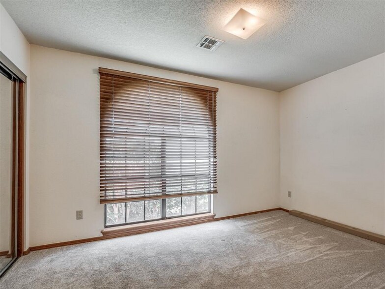 Building Photo - 10208 Pinckney Ct