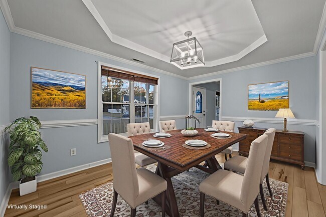 Building Photo - 200 Bridlewood Dr