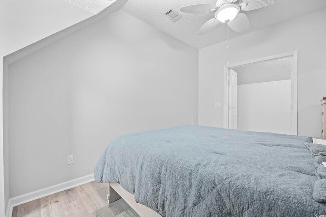 Building Photo - 9580 Maison Ct