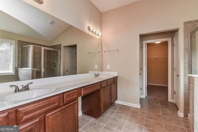 Building Photo - 928 Upland Ives Dr