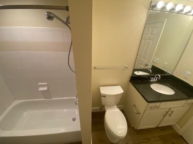 Building Photo - 1810 E Palm Ave