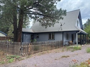 Building Photo - 441 Pawnee