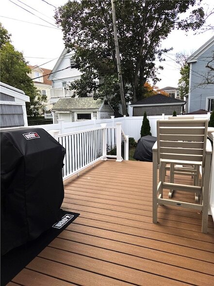 Building Photo - 33 Slocum St