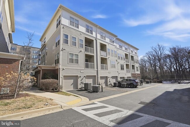 Building Photo - 637 Diamondback Dr