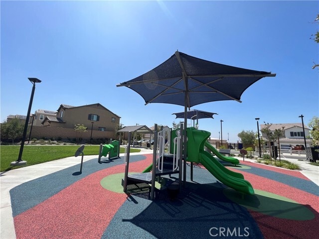 Building Photo - 16036 Olivas Ln