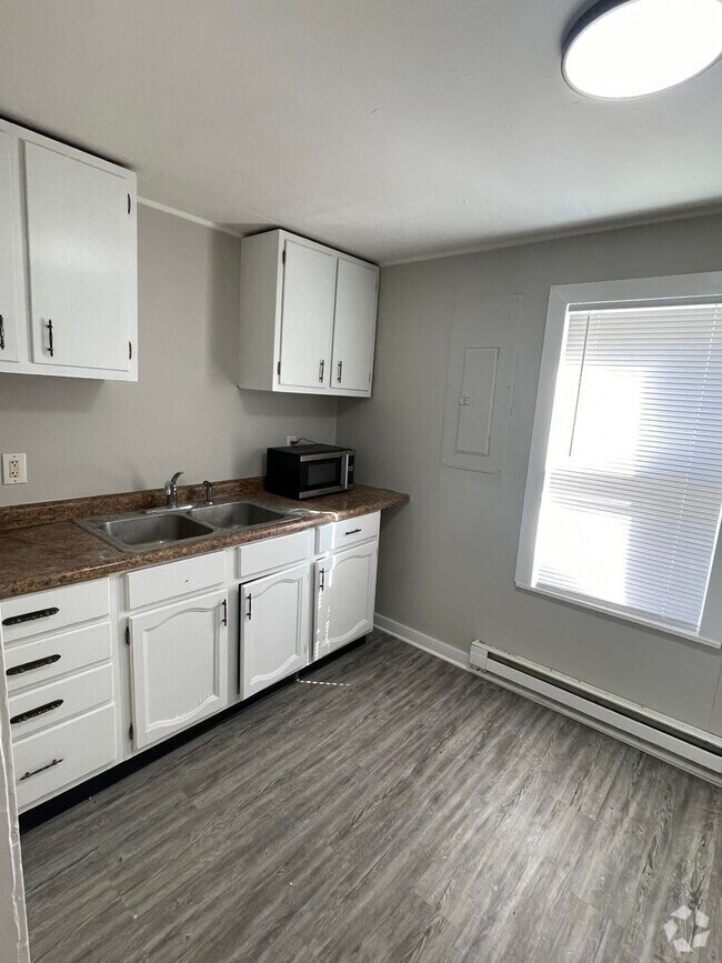 Building Photo - 1 Bedroom Home