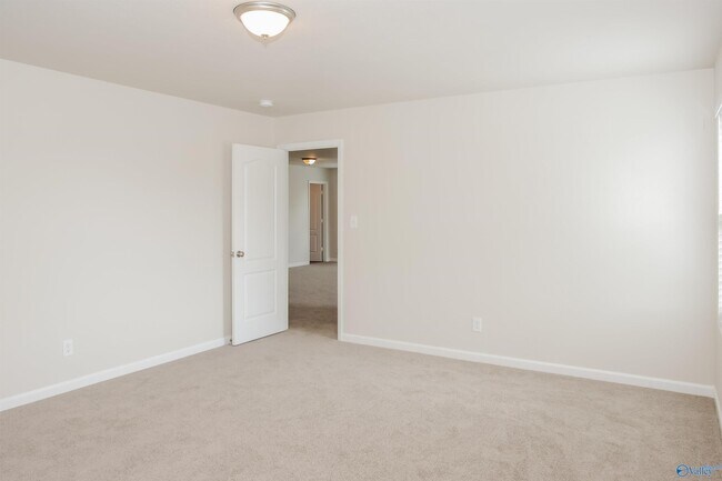 Building Photo - 29932 Brentshire Dr