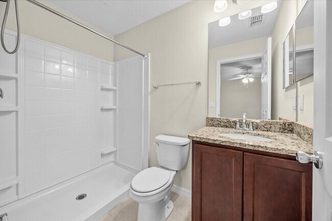Building Photo - 8736 98th Ct