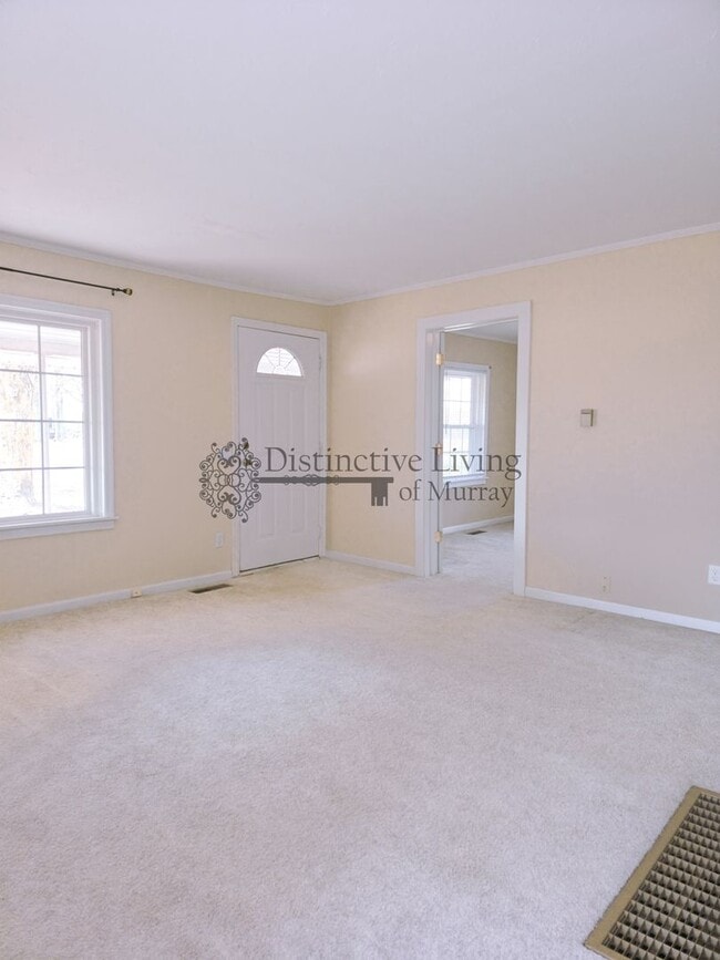 Building Photo - Attention Front Porch Sittin' Lovers- 2 bed 1 bath house in the country in Hazel