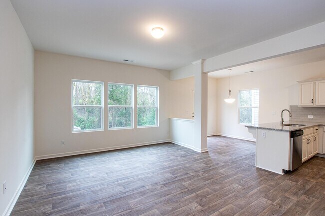 Building Photo - 14082 Clayborn St