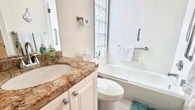Building Photo - 2683 Irma Lake Dr