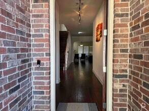 Building Photo - Walsh Trails Beautiful Home