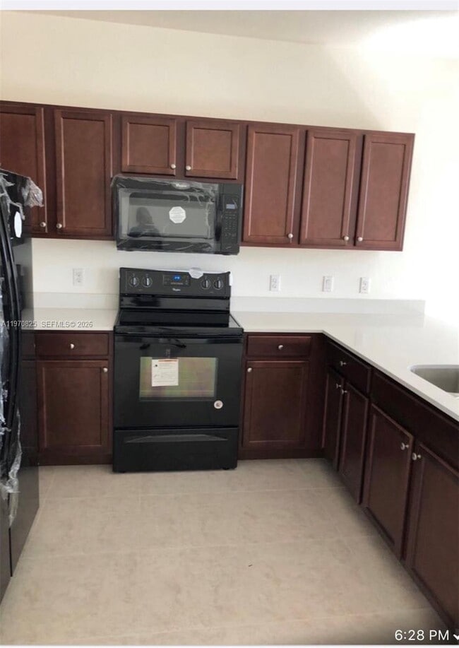 Building Photo - 230 NW 109th Ave