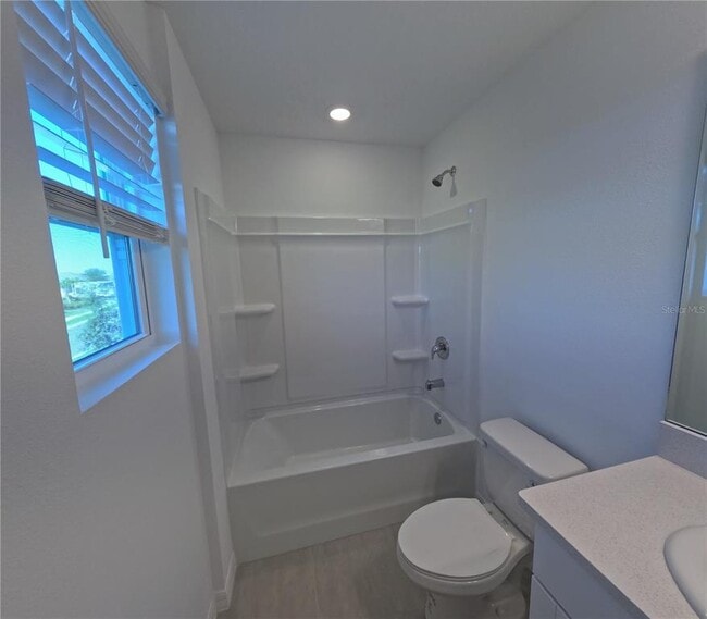 Building Photo - 6511 San Nicola Pl