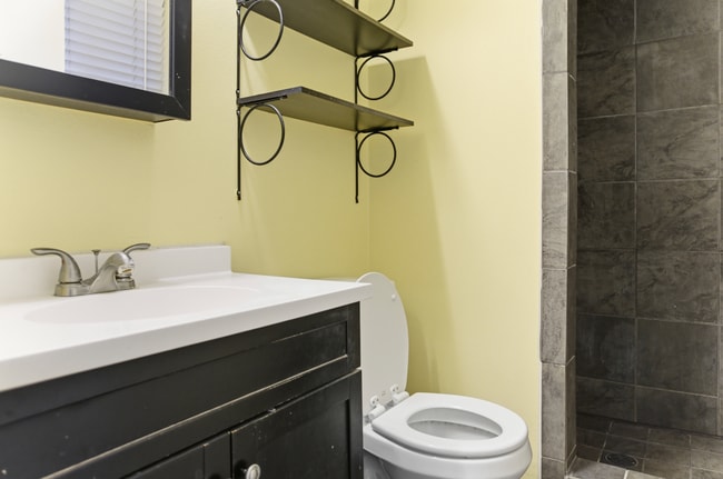 Building Photo - 1630 Plata Way