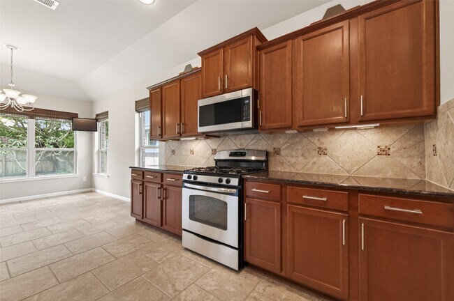 Building Photo - 111 Pheasant Run Dr