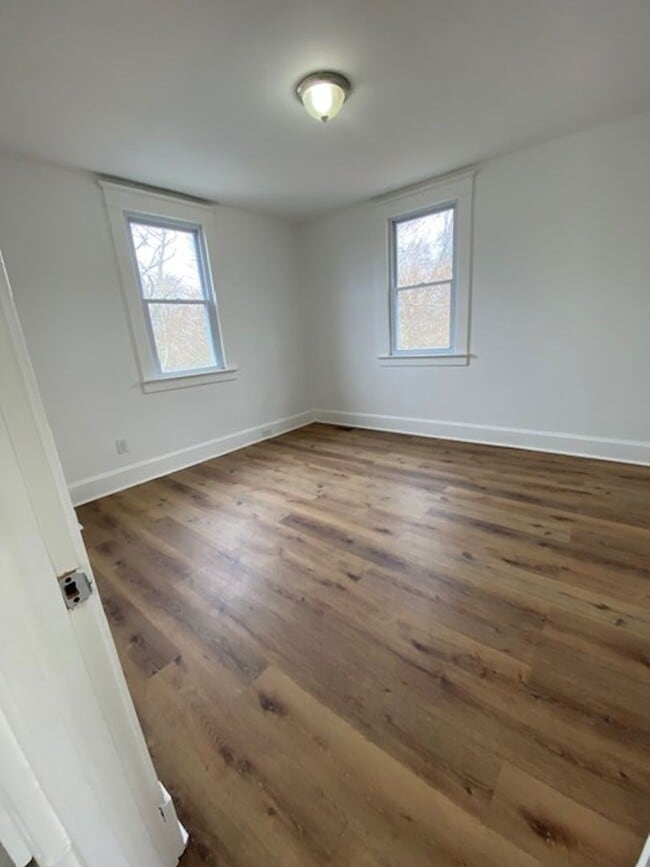 Building Photo - Gorgeous Parkville 3bd/3ba with 4th bd in Fin Bsmt. CAC! W/D! More! Available 5/15