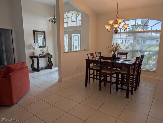 Building Photo - 5008 SW 9th Pl