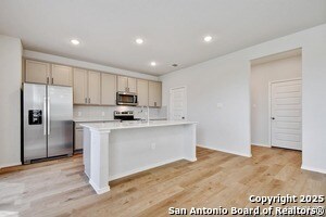 Building Photo - 125 Bella Rosa Trl