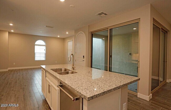Building Photo - 3855 S McQueen Rd