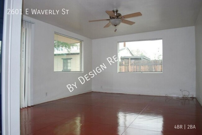 Building Photo - Blenman-Elm 4 Bed 2 Bath - Reserve NOW for March 2026 or Later