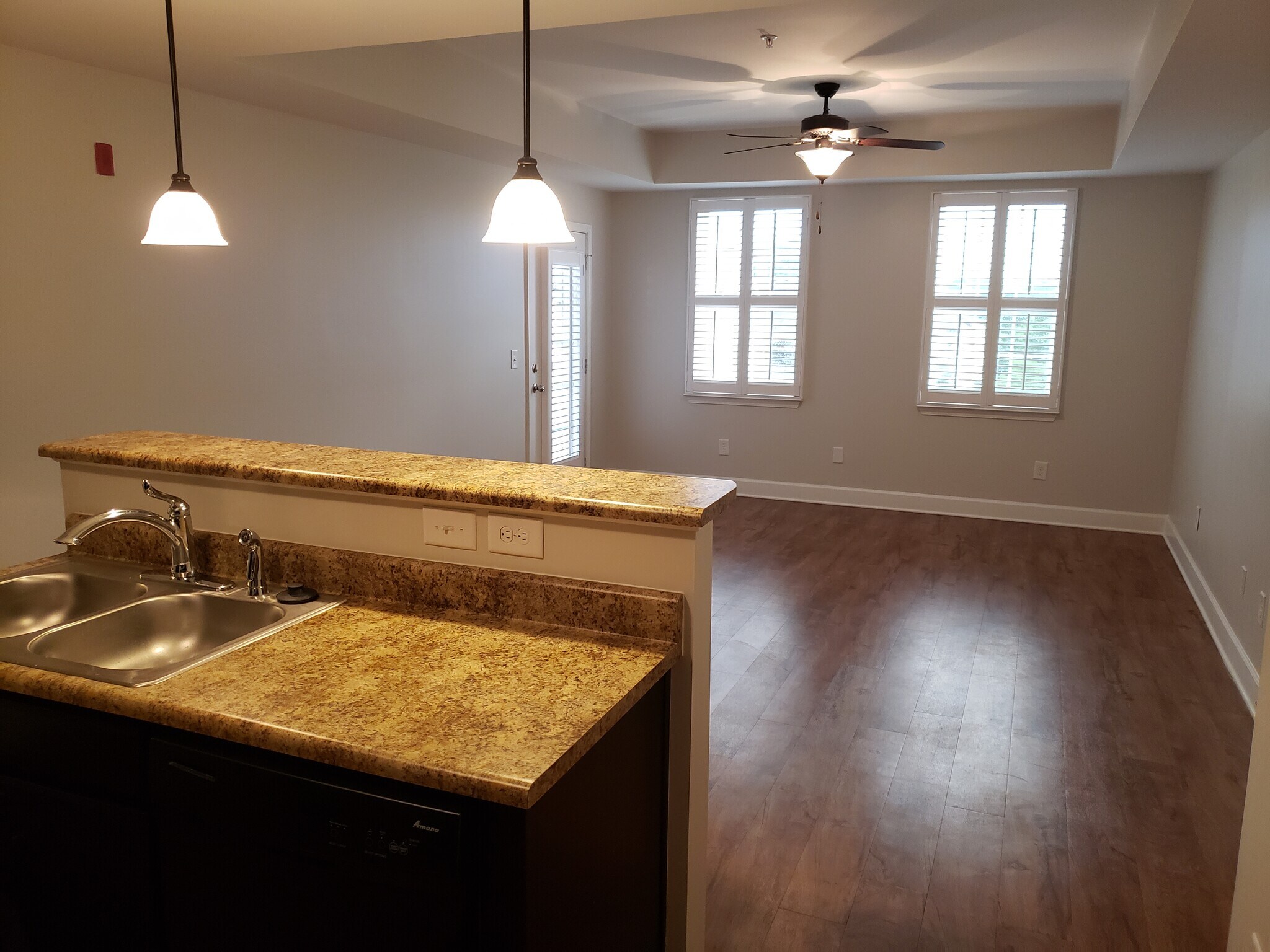 Building Photo - 8201 Lenox Creekside Dr