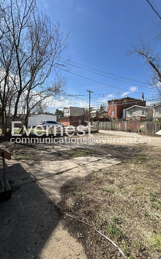 Building Photo - 4127 Oregon Ave