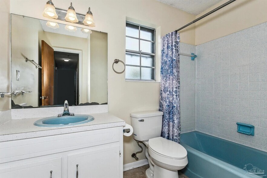 Bathroom - 9509 Barranger Dr