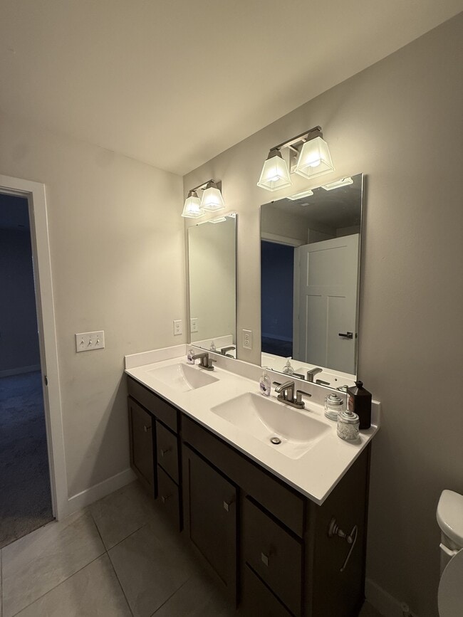 Building Photo - 1832 Goldsberry St