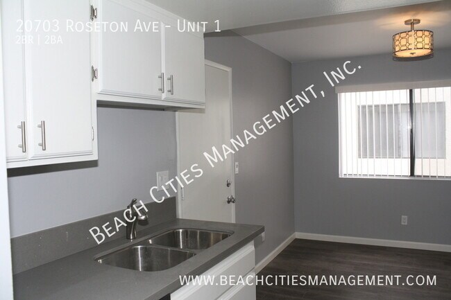 Building Photo - 20703 Roseton Ave