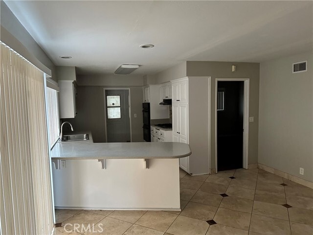 Building Photo - 4701 Sharon Dr