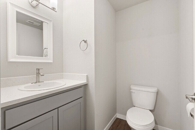 Building Photo - 5497 Carvel Grove